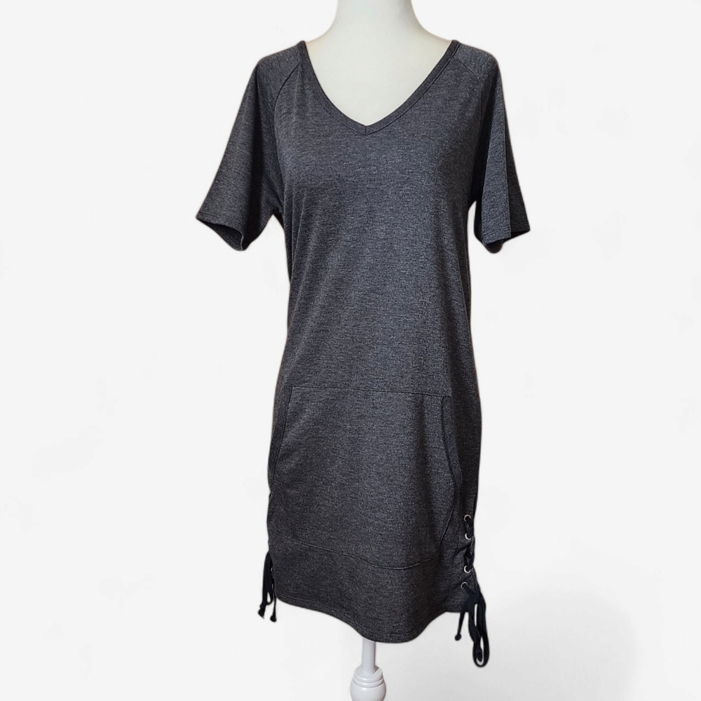 Bobeau Gray V-Neck T-shirt Mini Style dress
